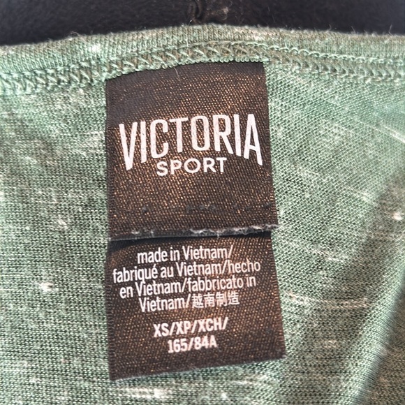 Victoria Sport Green Athletic Top with Mesh Panel - Picture 3 of 5